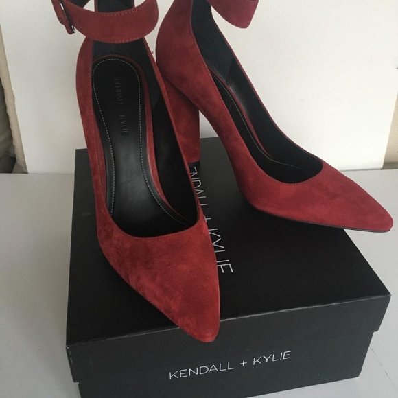 Kendall & Kylie Dark Red Suede ankle strap heels - Picture 3 of 9